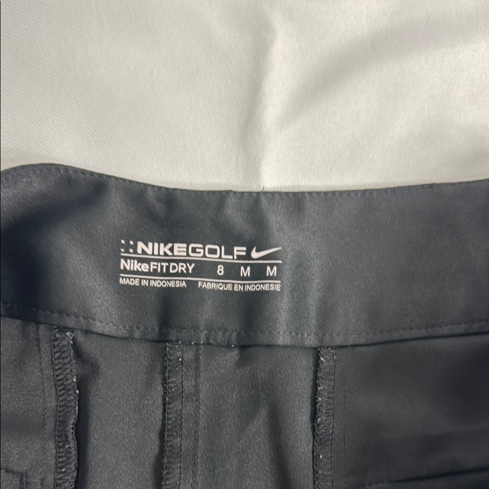 Nike Black Athletic Shorts Performance Design - Picture 7 of 8
